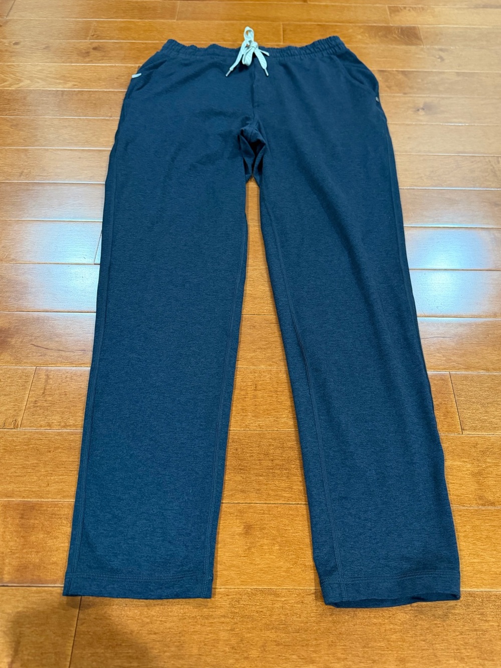 Vuori Mens V418 Heather Blue DreamKnit Ponto Performance Pants Sz. M